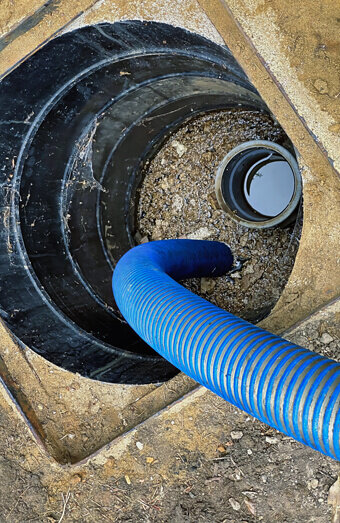 https://plumberleeming.com.au/uploads/2025/06/pipe-relining-84958.jpg